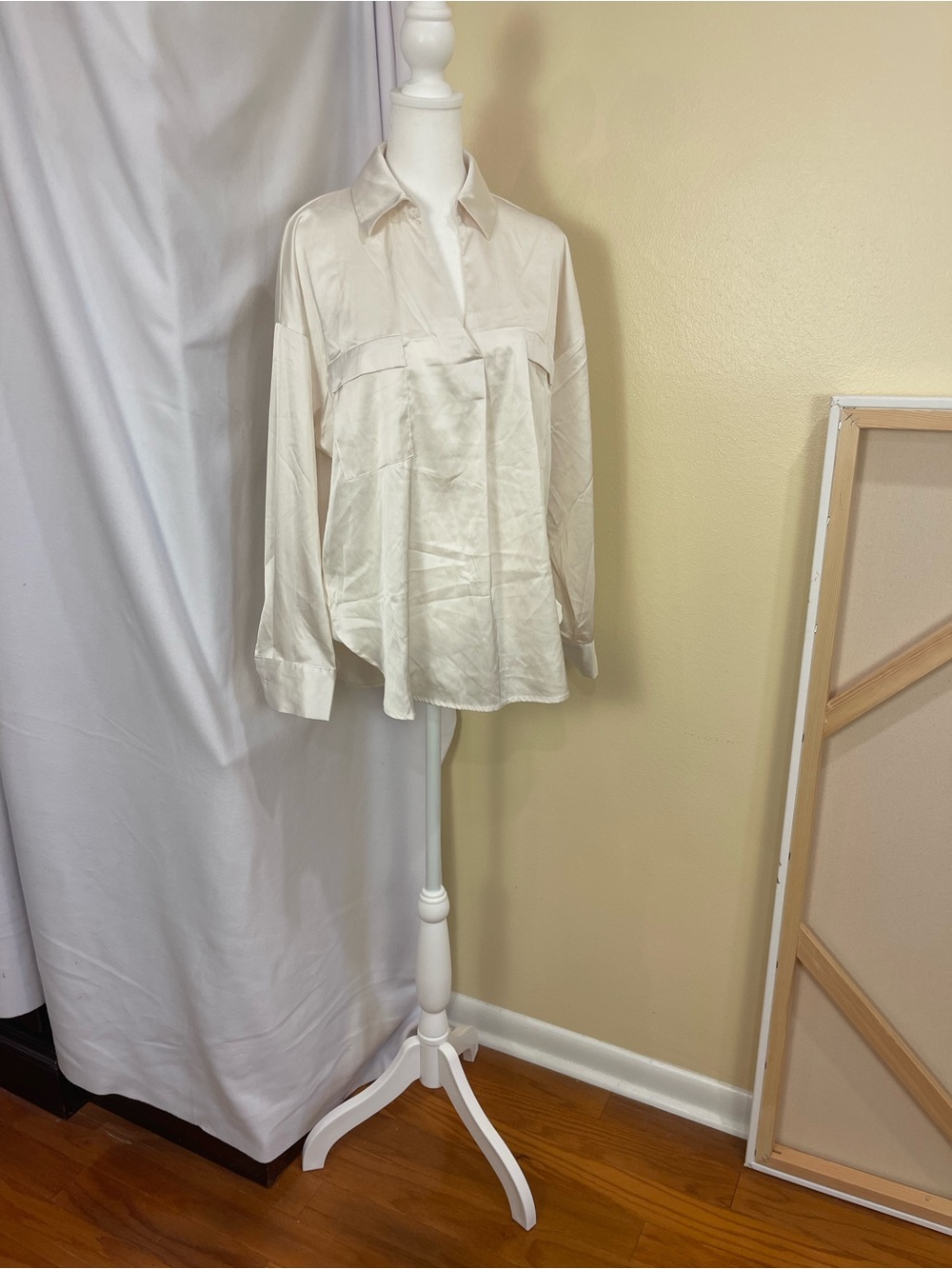 Quiet Luxury Ivory Satin Oversized V Neck Blouse Minimalist Coastal Chic Top M